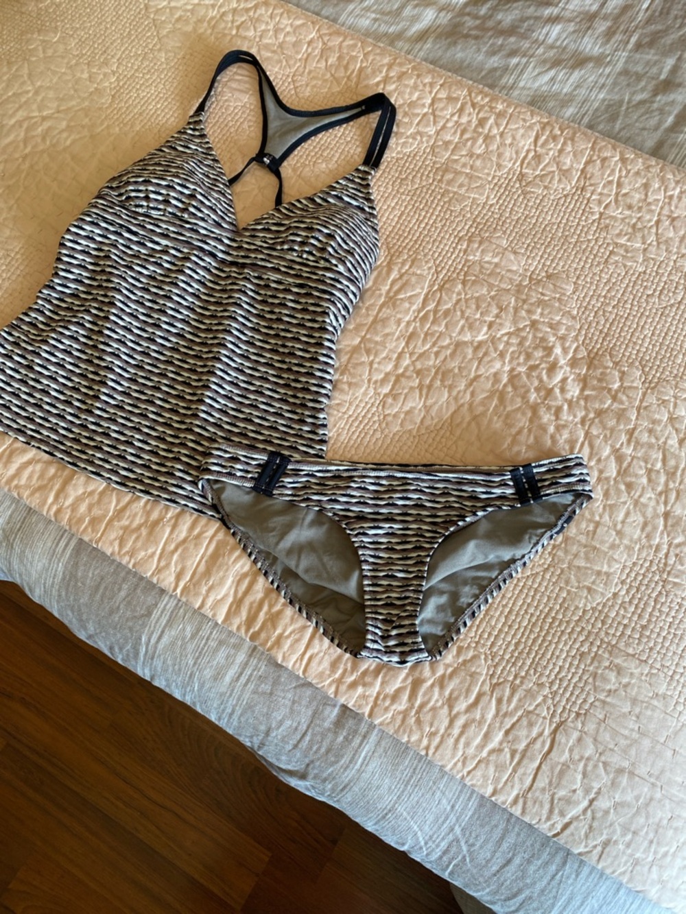 Athleta Black and White Striped Tankini with Bikini Bottom, Women’s Size Medium